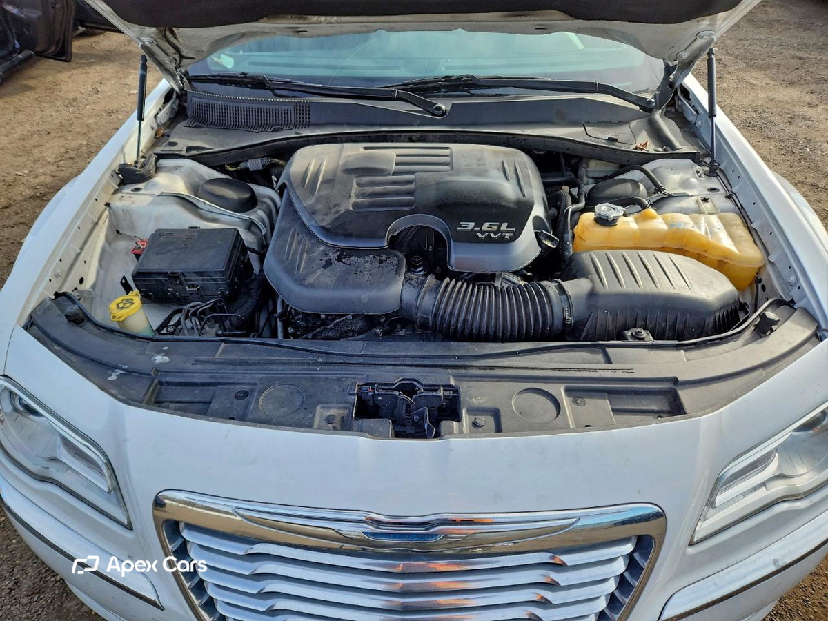 Chrysler 300 2014