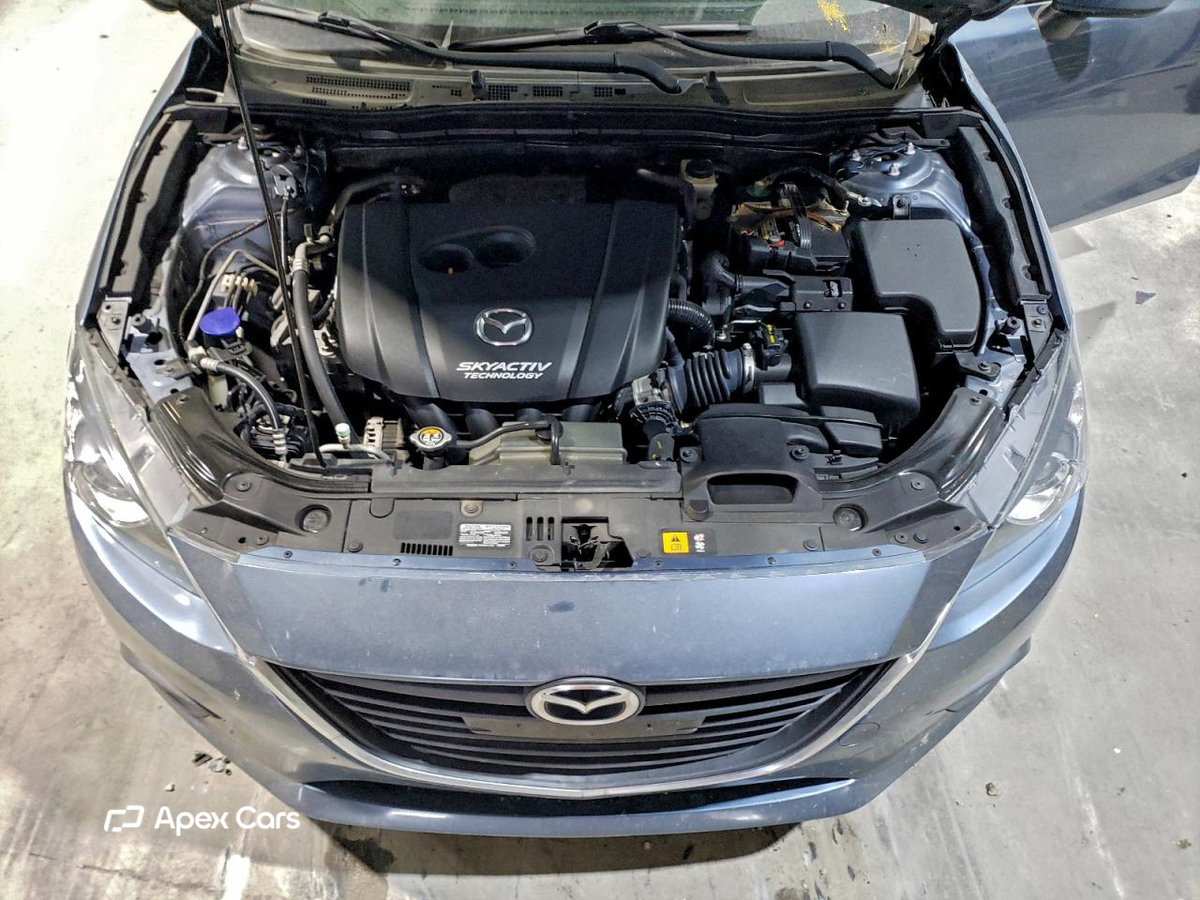 Mazda 3 2015