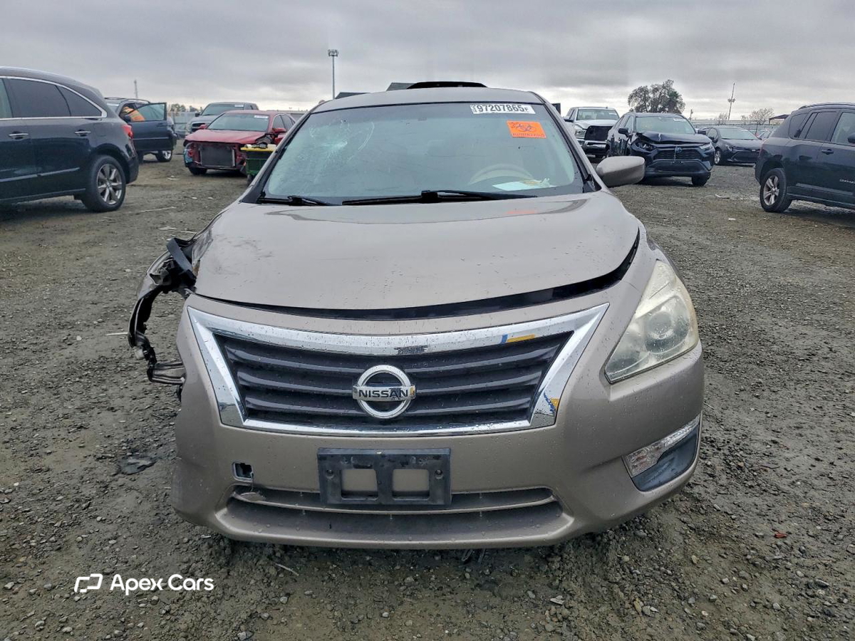 Nissan Altima 2015