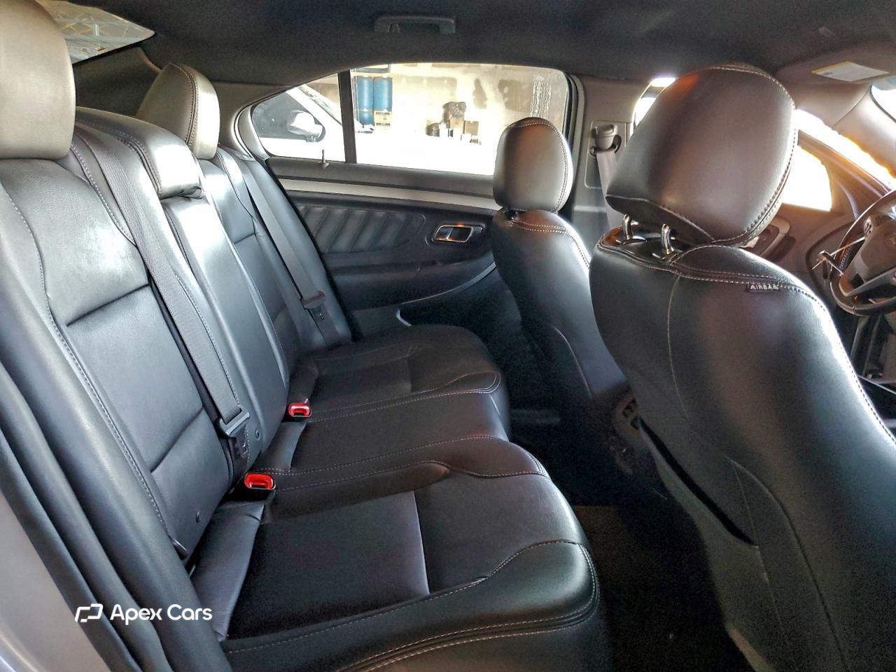 Ford Taurus 2014
