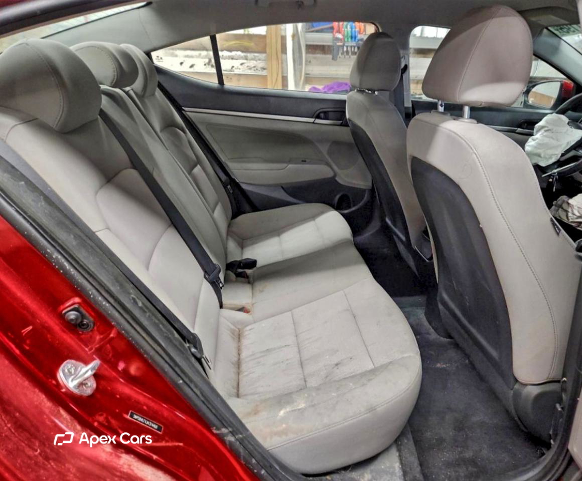 Hyundai Elantra 2018
