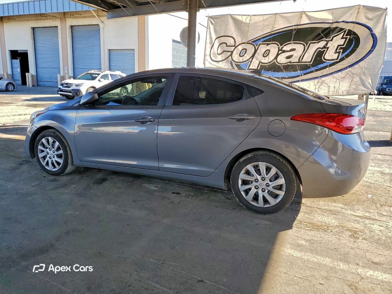 Hyundai Elantra 2012