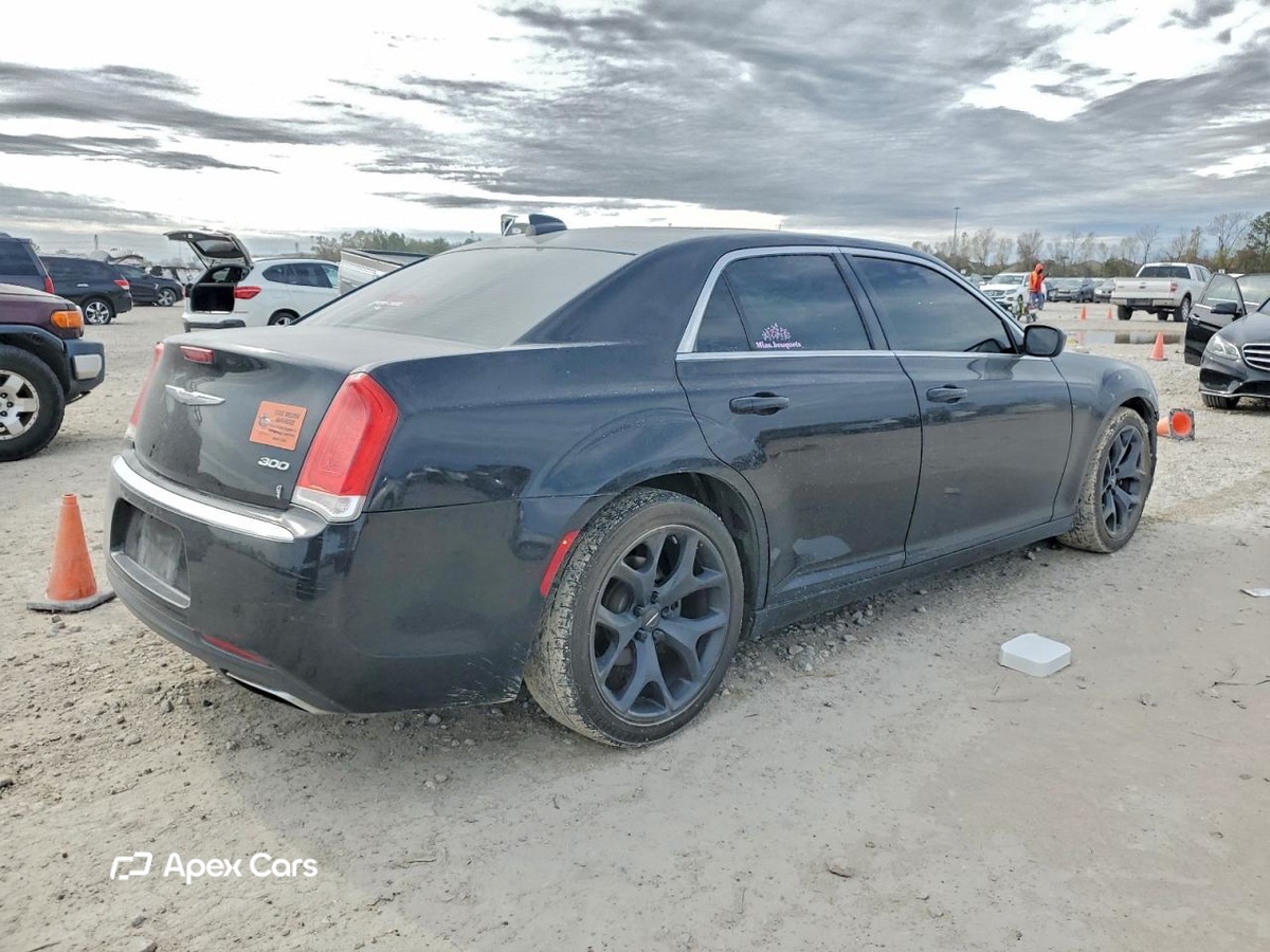 Chrysler 300 2015