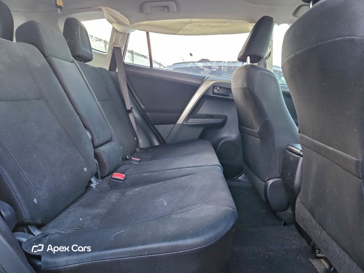 Toyota RAV 4 2015
