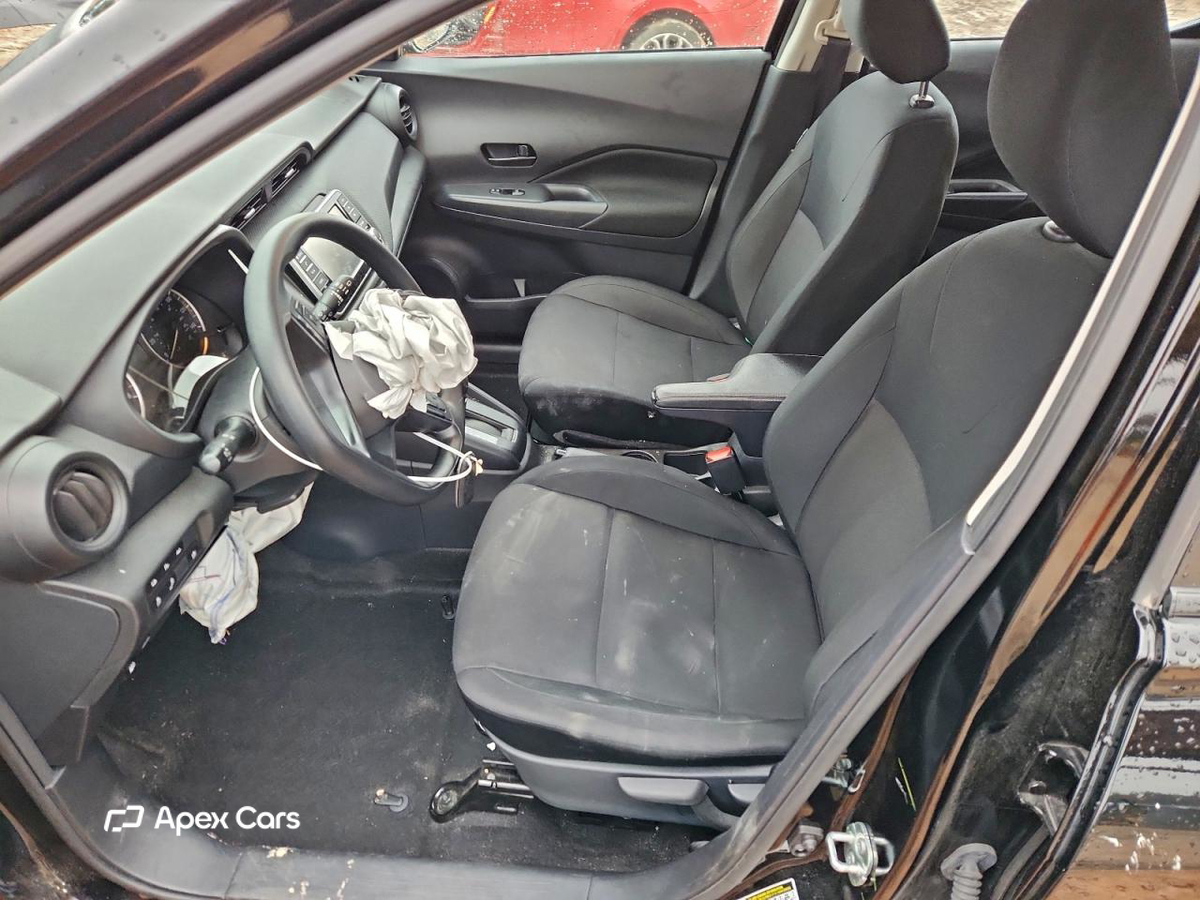 Nissan Kicks 2025
