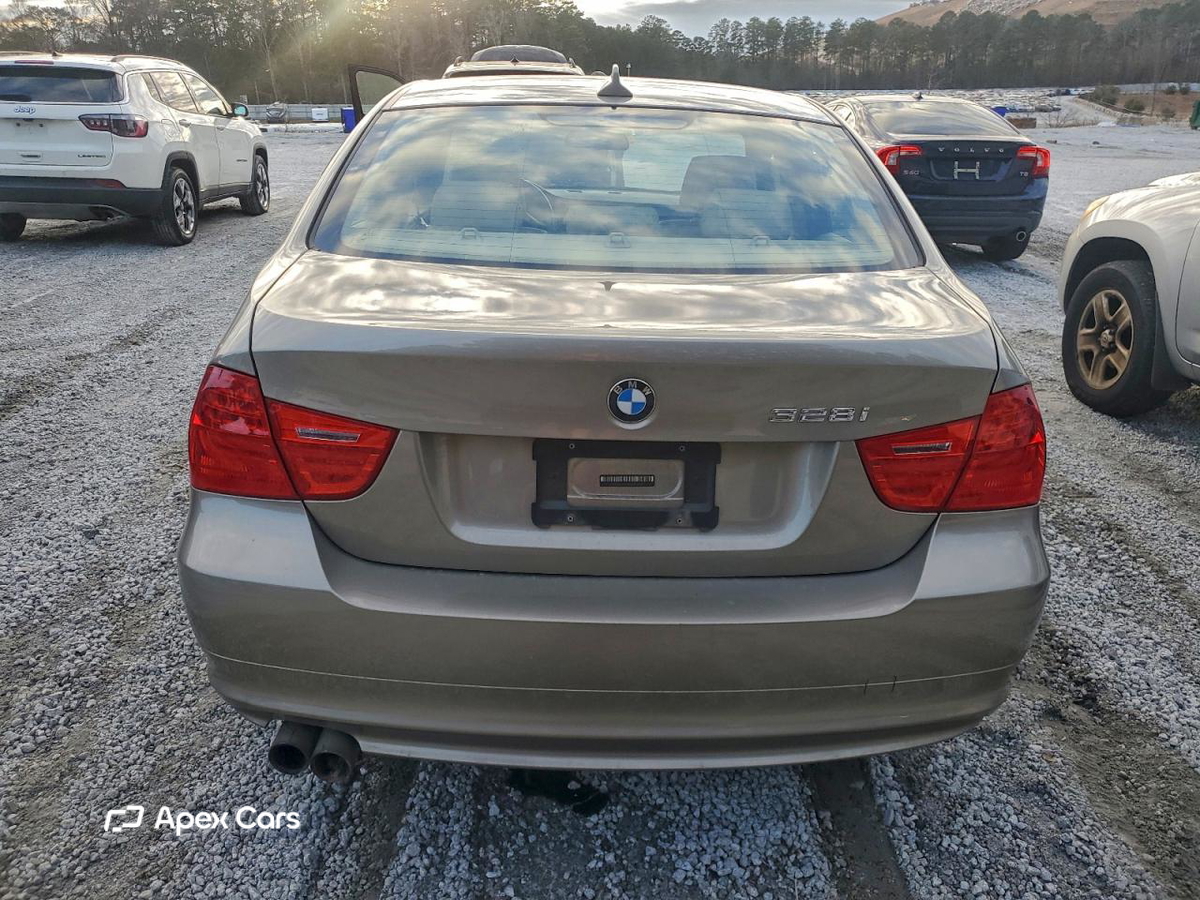 BMW Series 3 2009