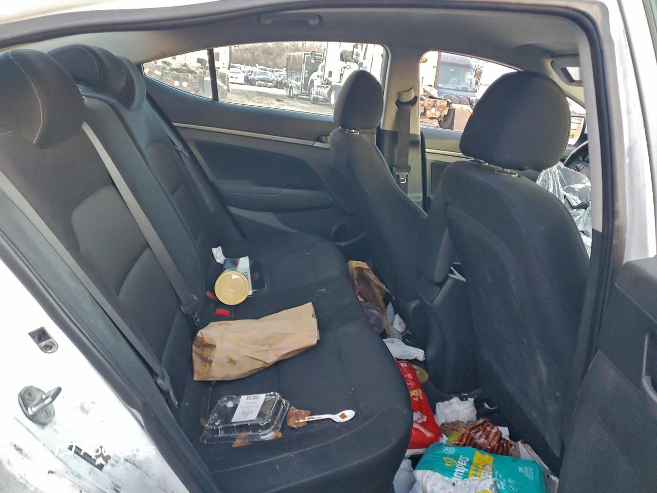 Hyundai Elantra 2018