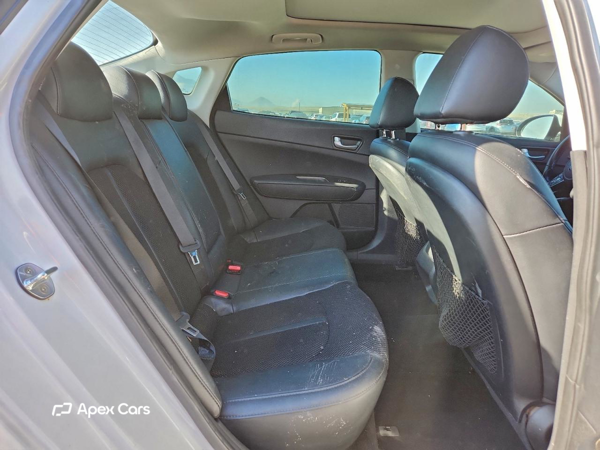 Kia Optima 2019