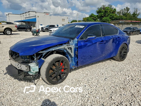 Lexus IS 2023 - Image 1 of 14