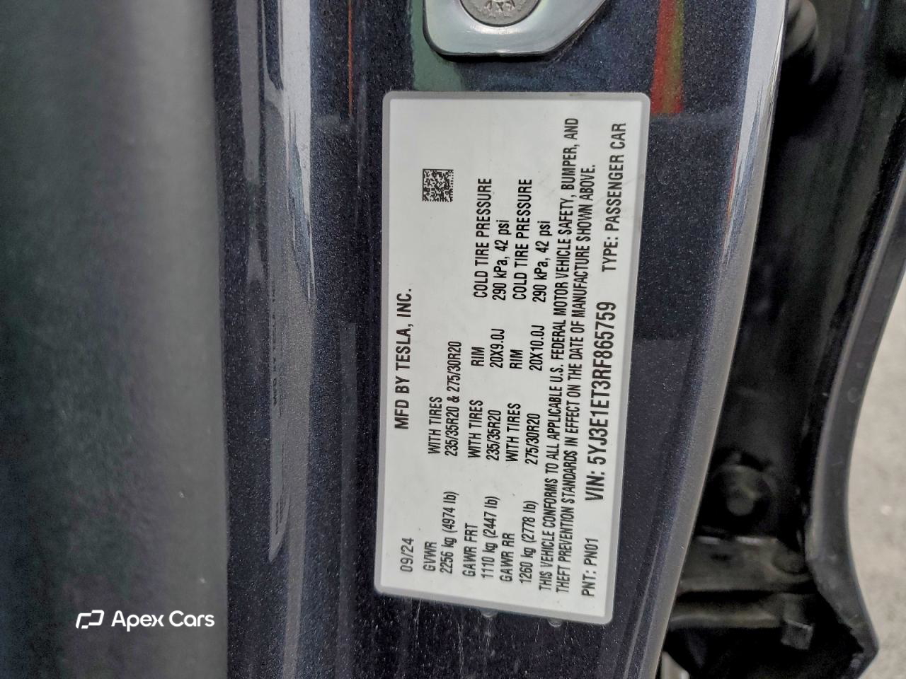Tesla Model 3 2024