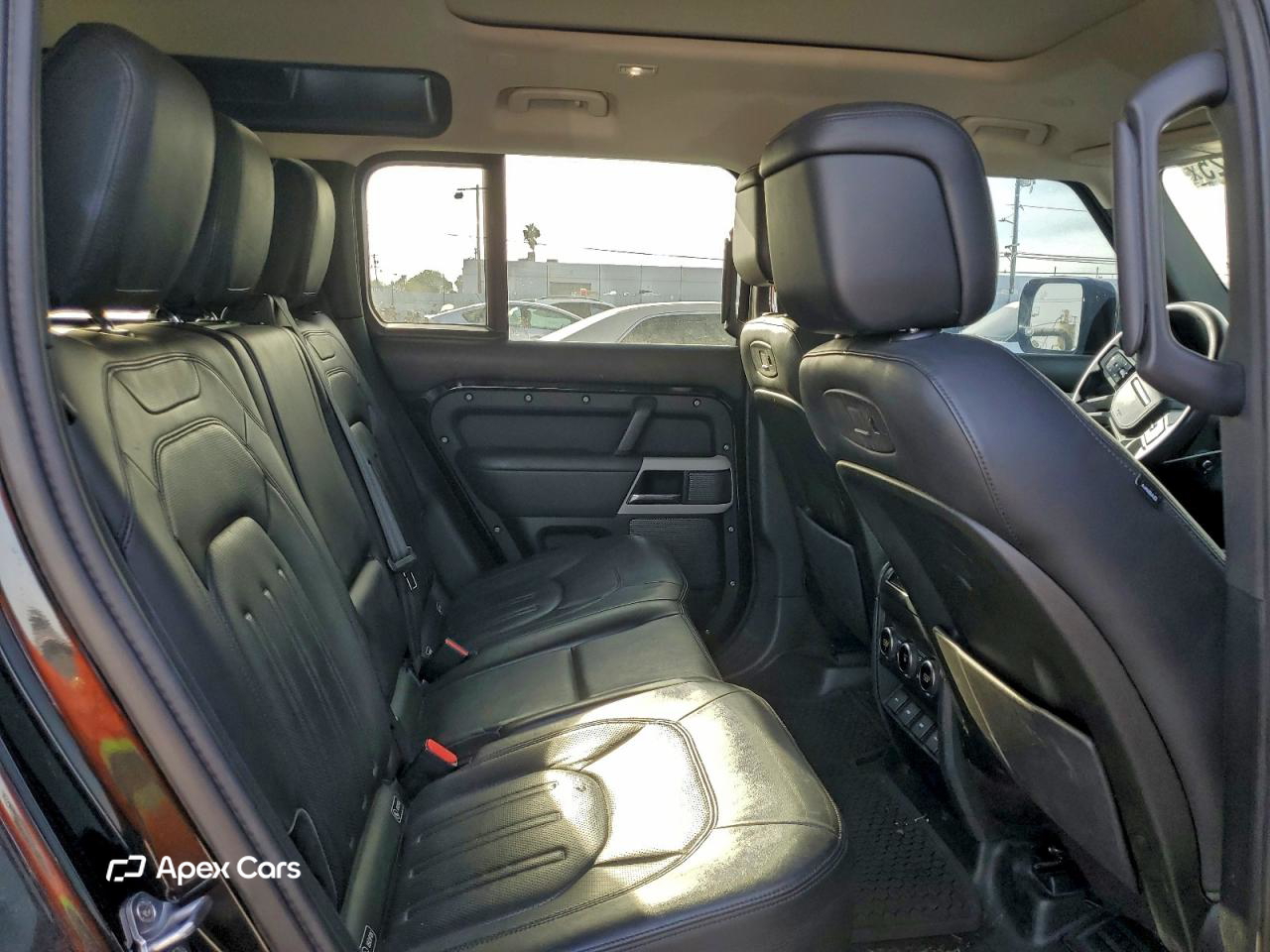 Land Rover Defender 2020