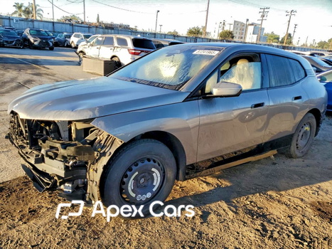 BMW iX 2024 - Image 1 of 12
