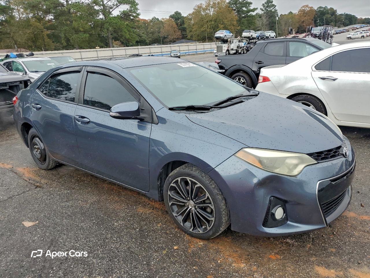Toyota Corolla 2015