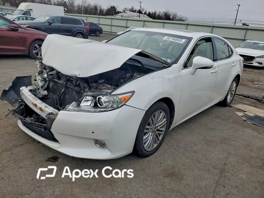 Lexus ES 2013 - Image 1 of 14