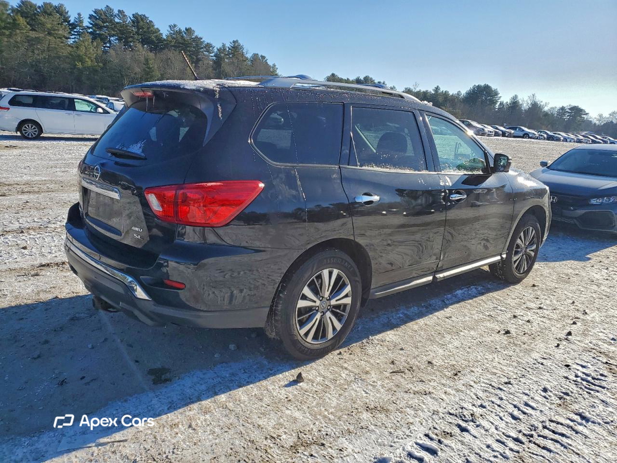 Nissan Pathfinder 2018