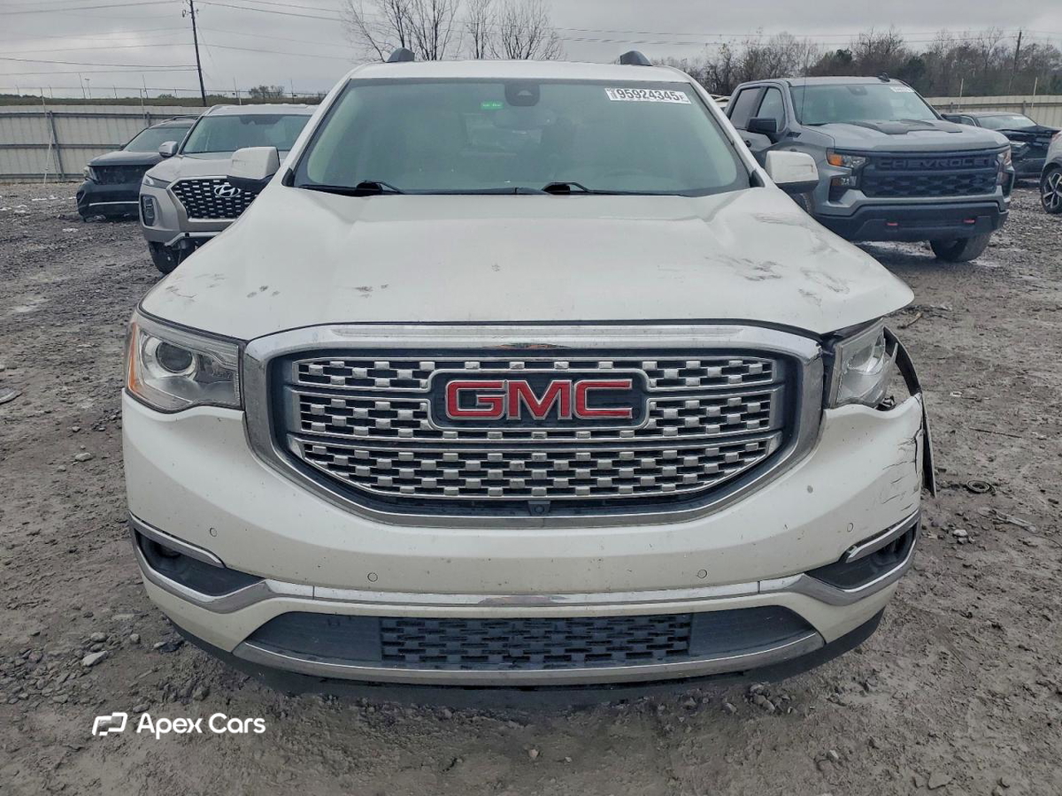 GMC Acadia 2017