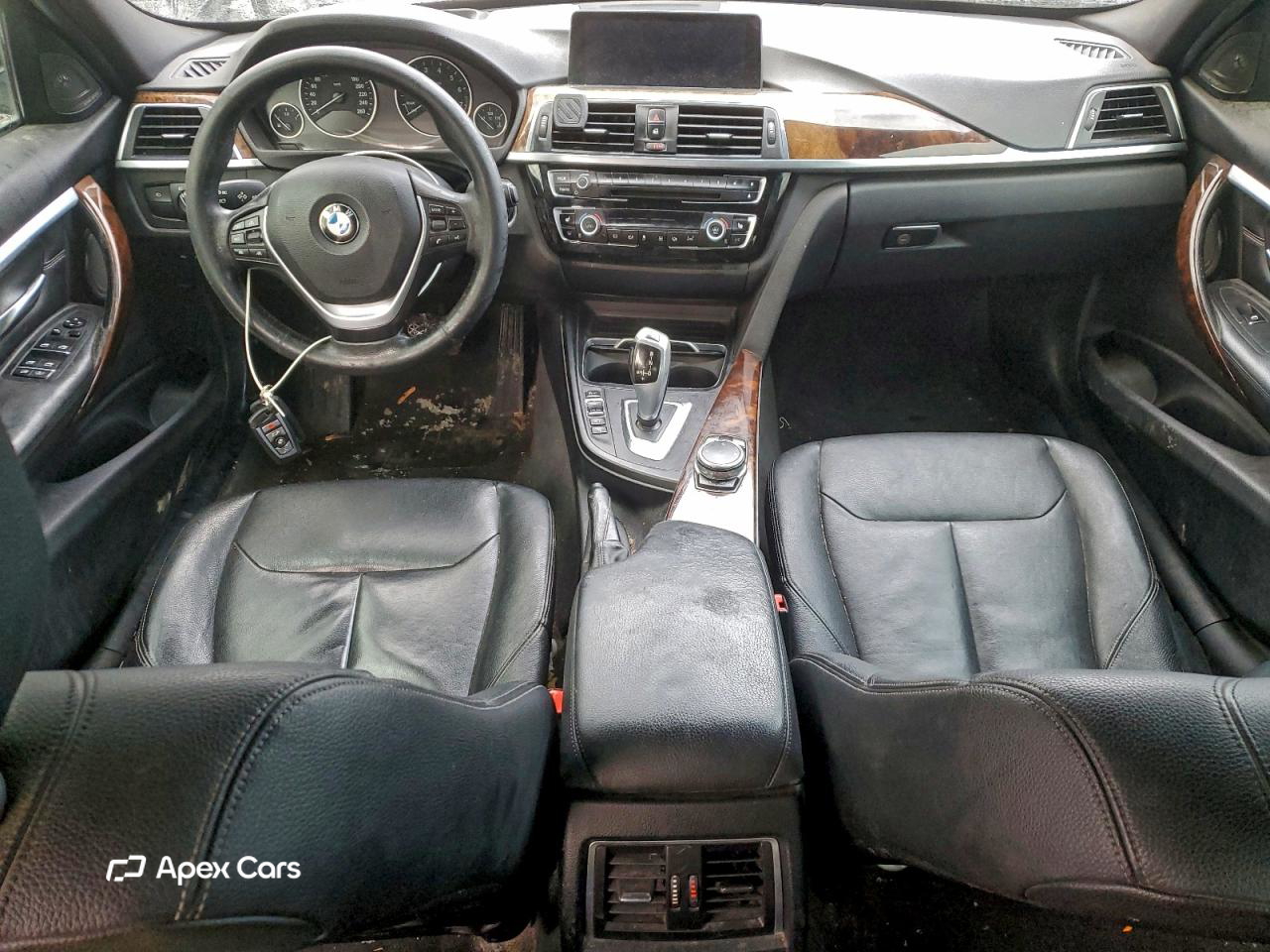BMW Series 3 2016