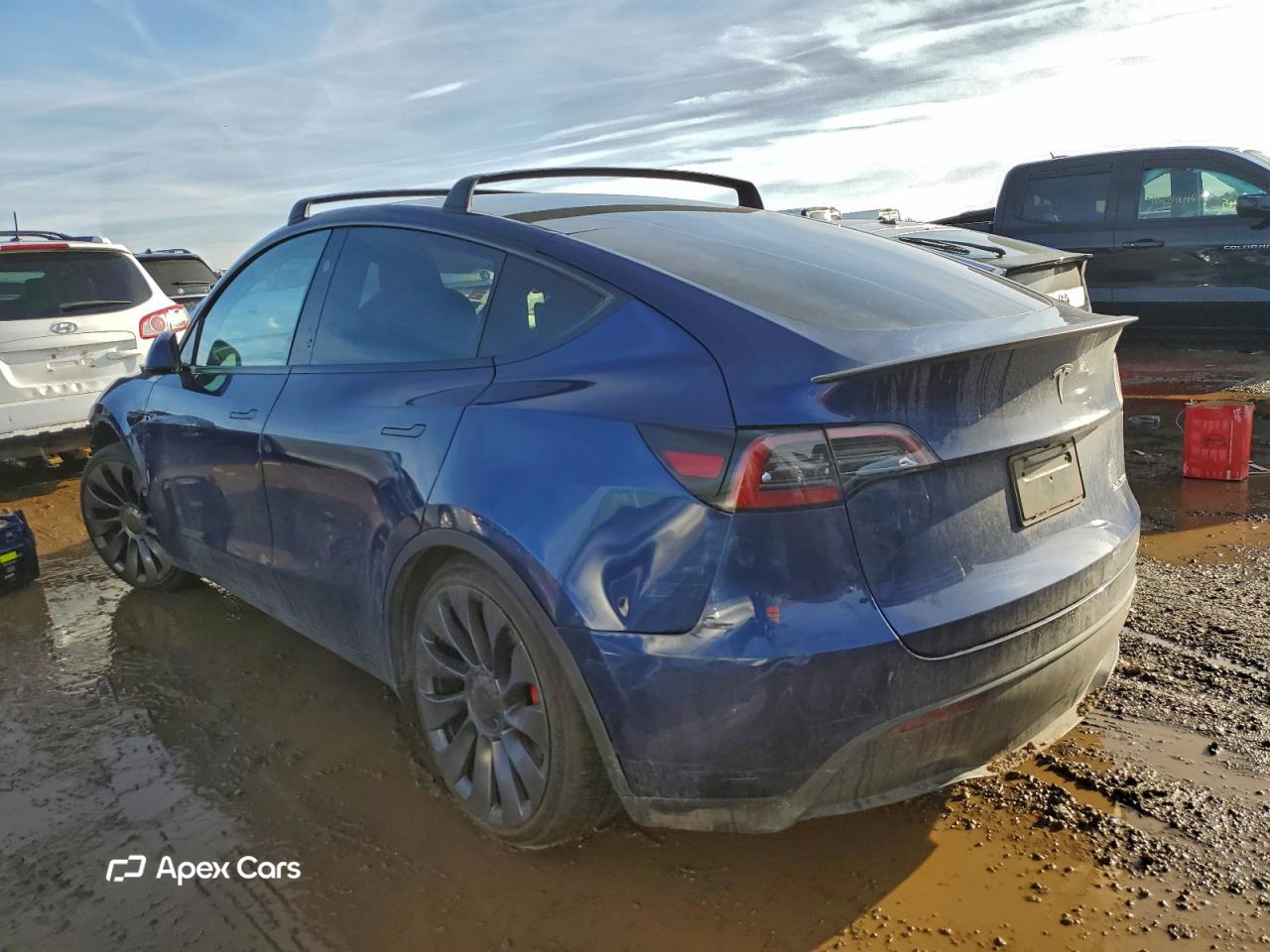 Tesla Model Y 2023