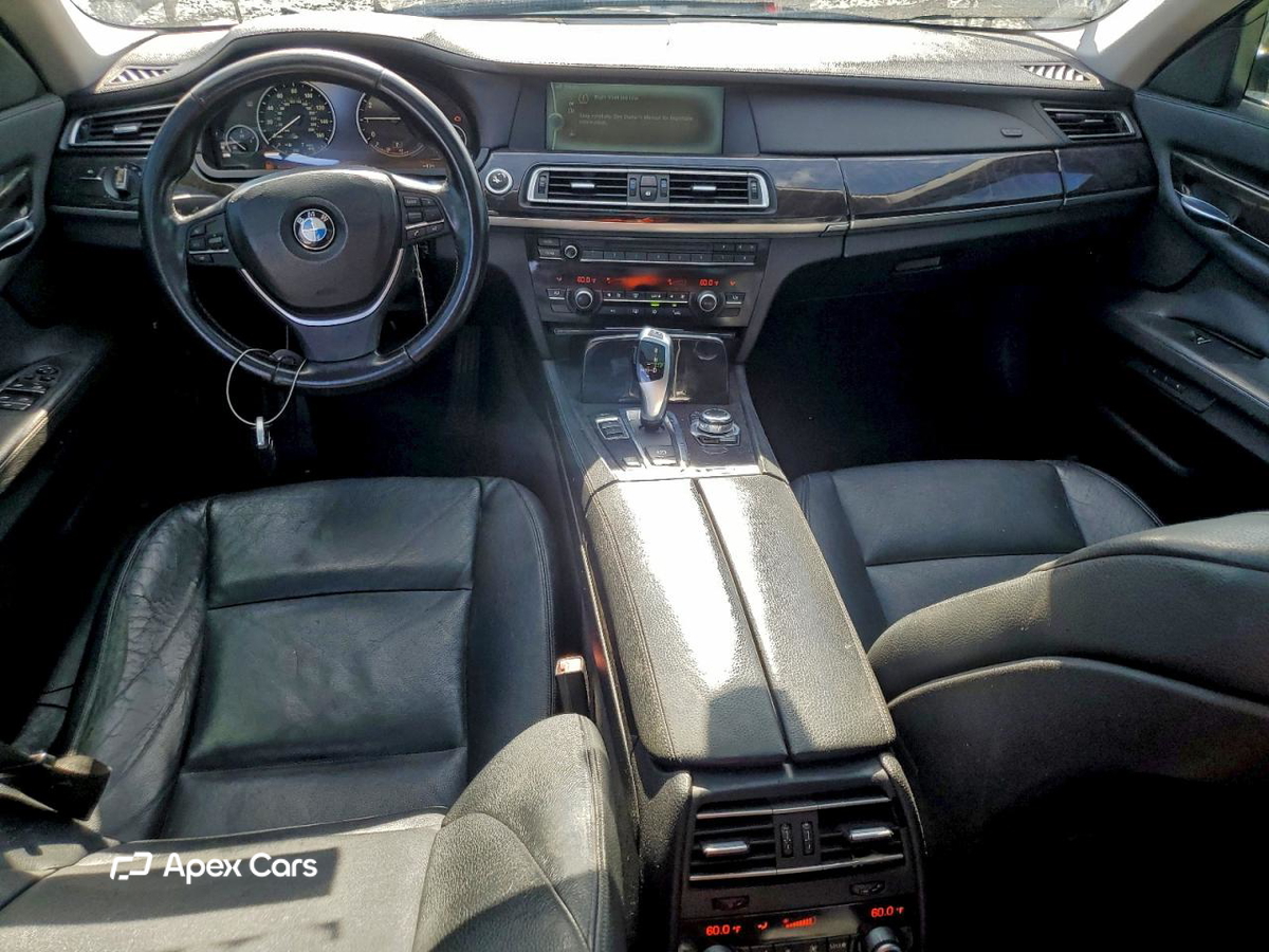 BMW Series 7 2012