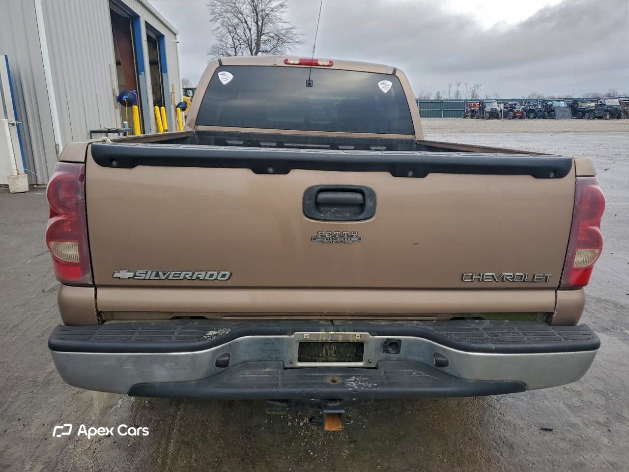 Chevrolet Silverado 2003