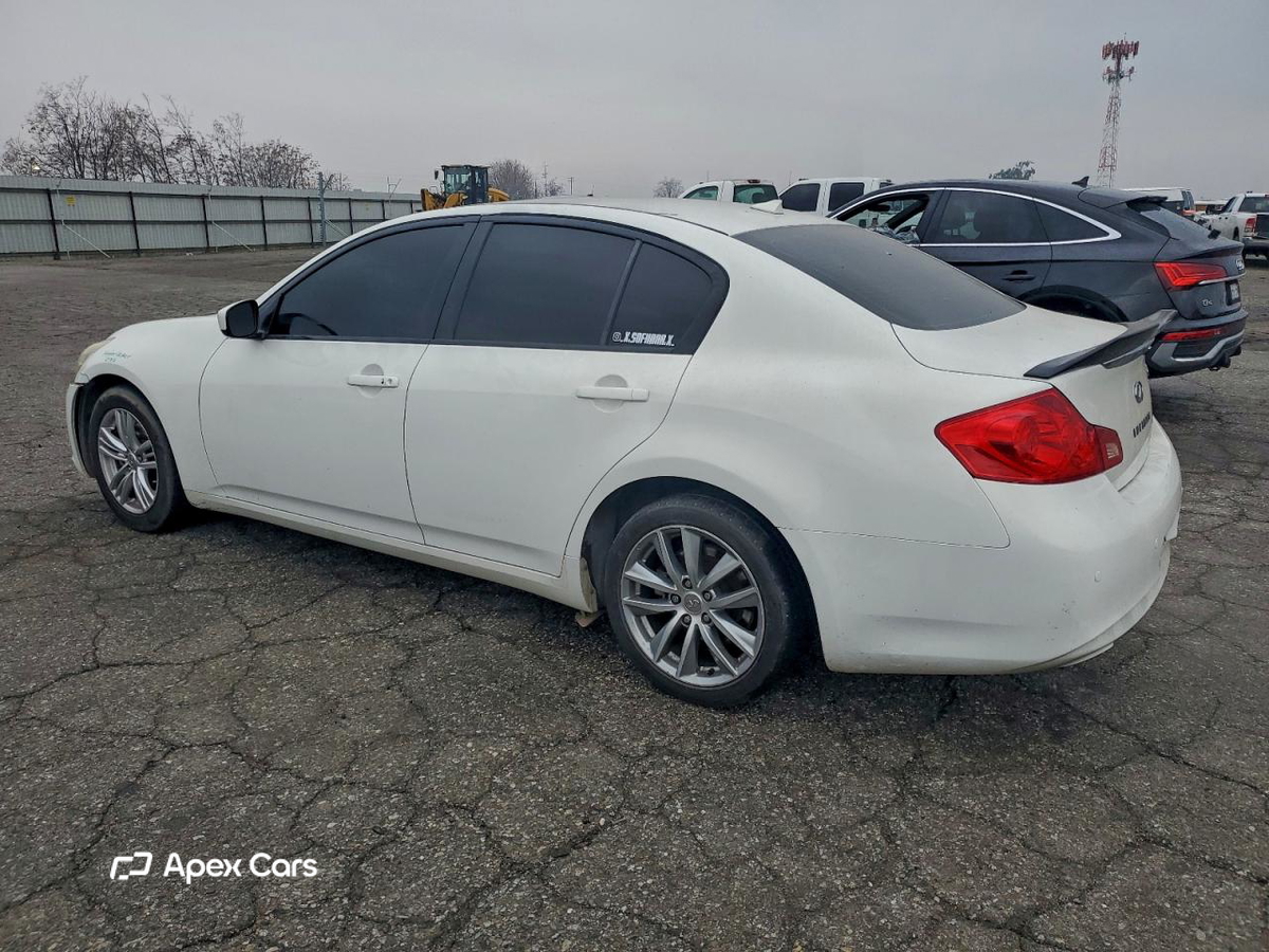 Infiniti G 2013