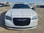 Chrysler 300 2016