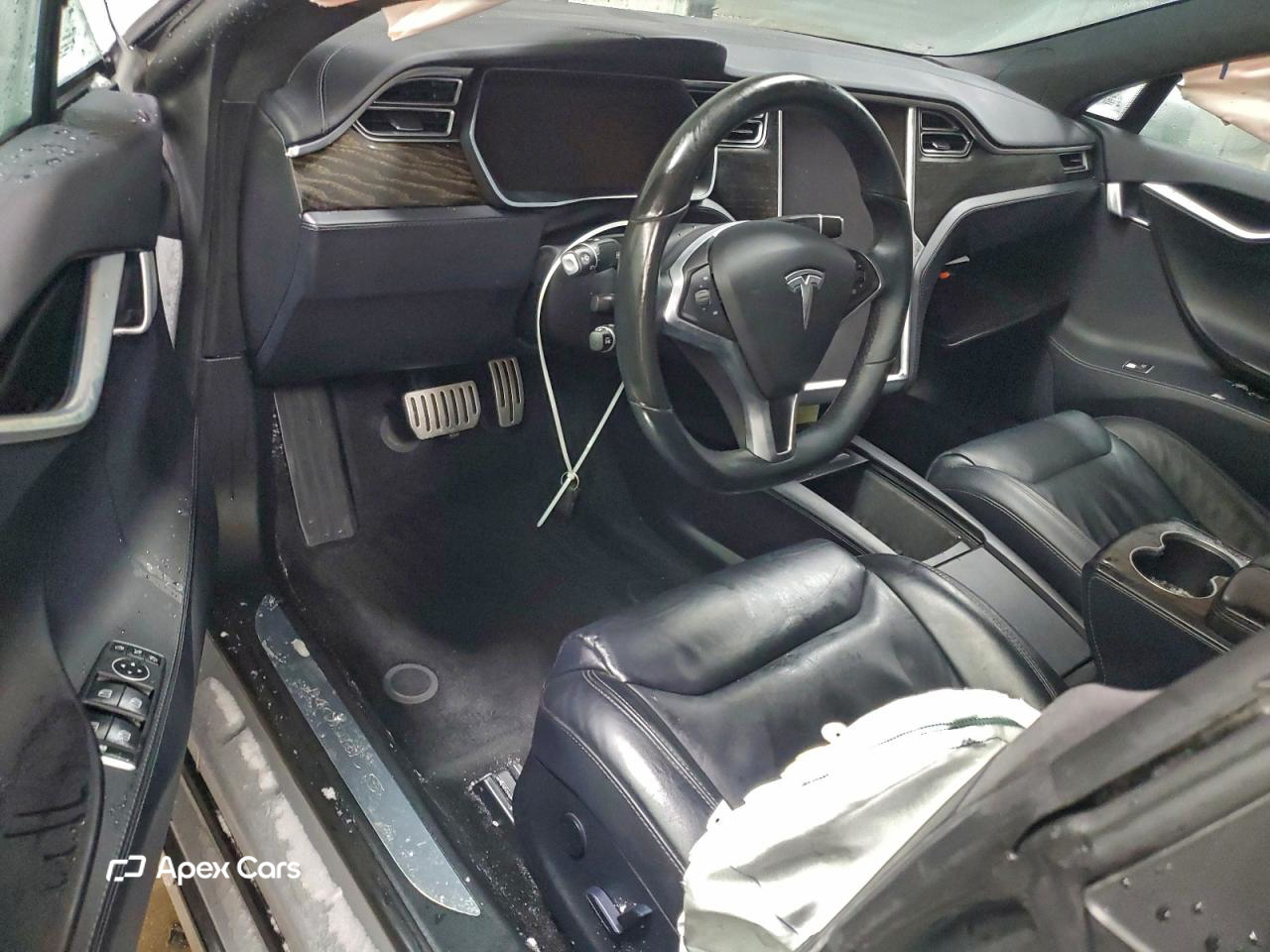 Tesla Model S 2016