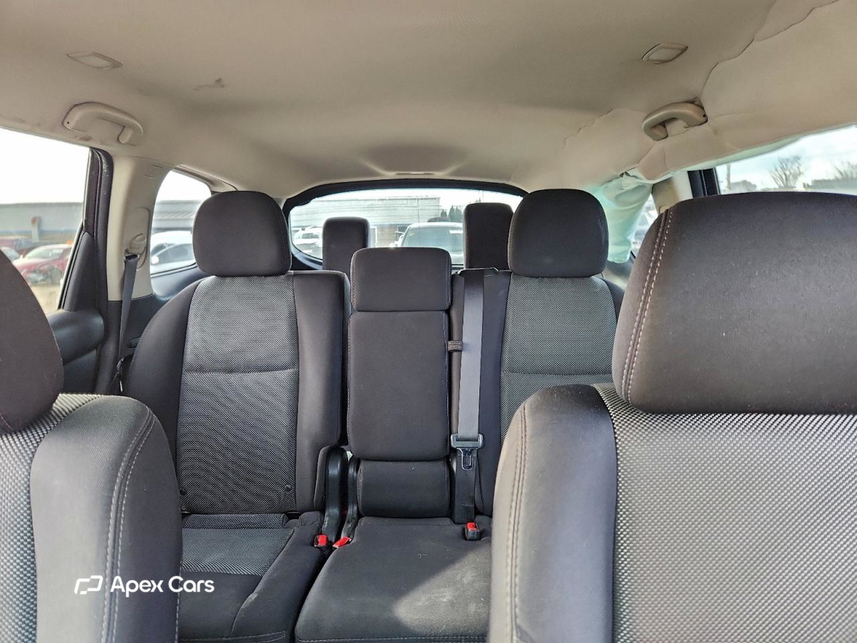 Nissan Pathfinder 2018