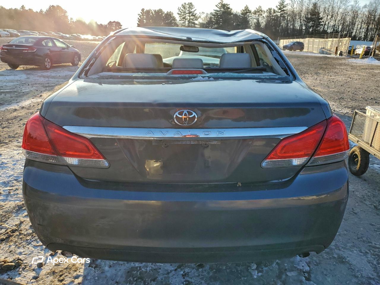 Toyota Avalon 2011