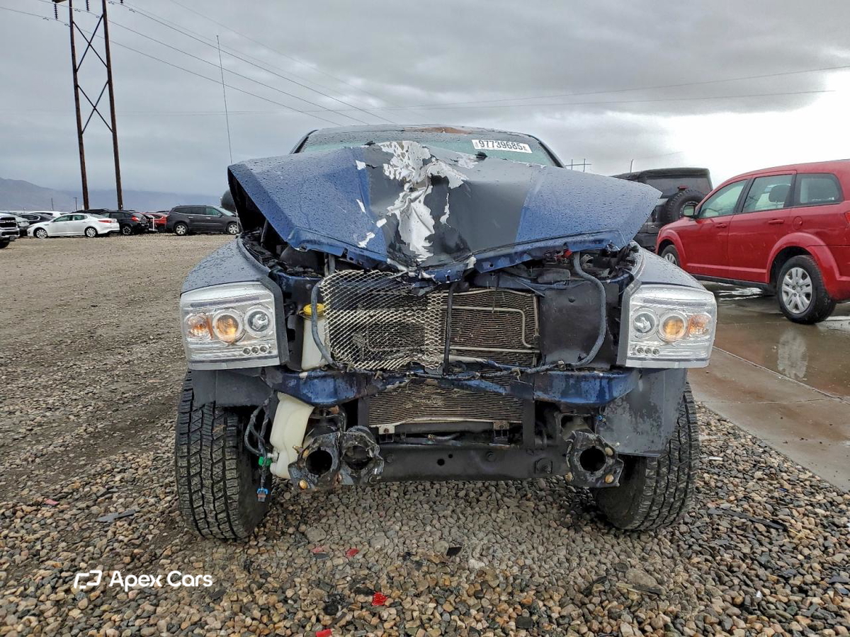 Dodge Dakota 2005