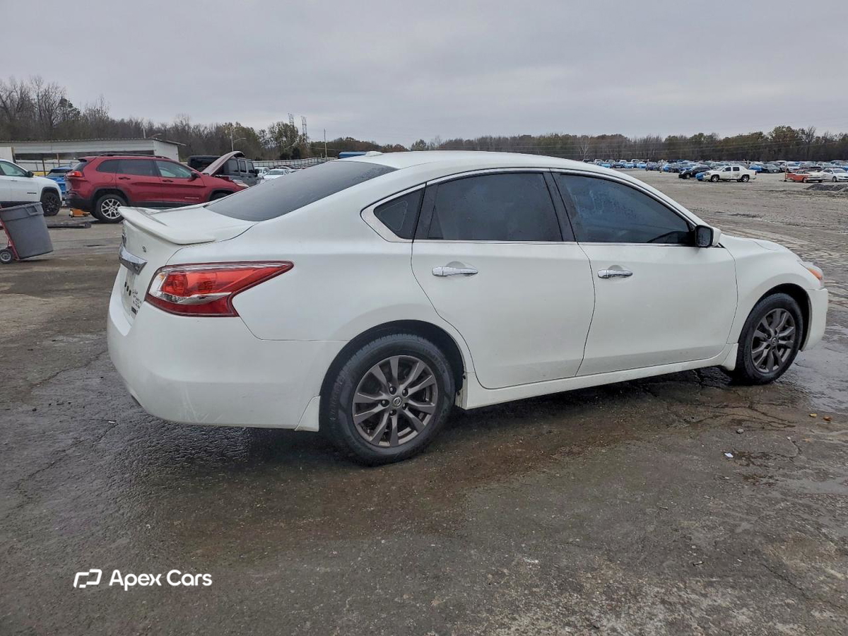 Nissan Altima 2015