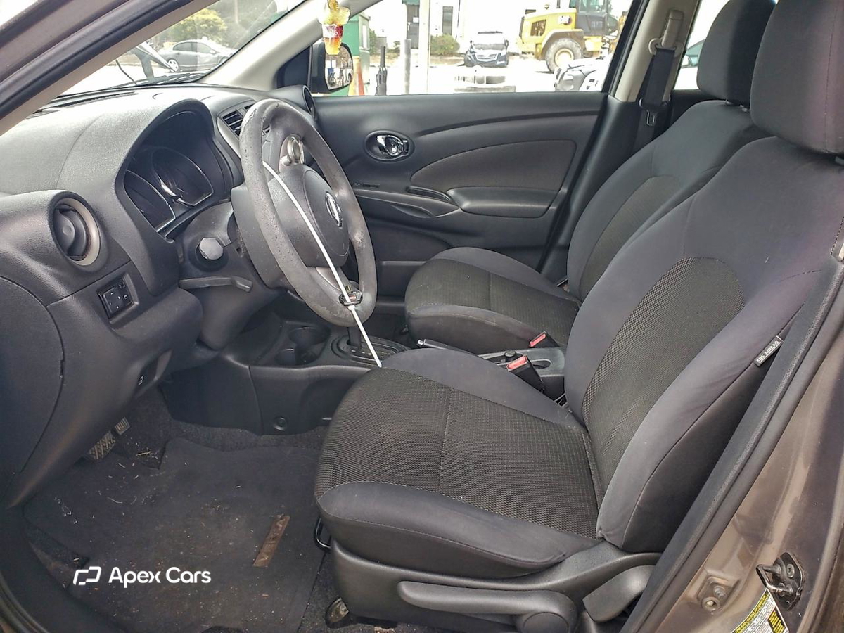 Nissan Versa 2013