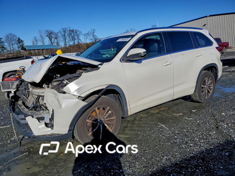 Toyota Highlander 2018 - Image 1 of 14