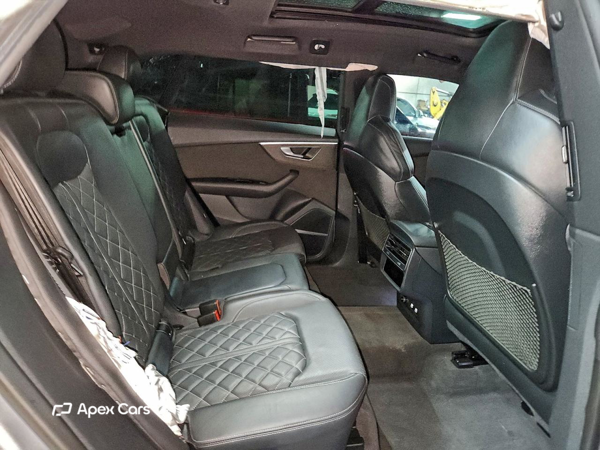 Audi SQ8 2021