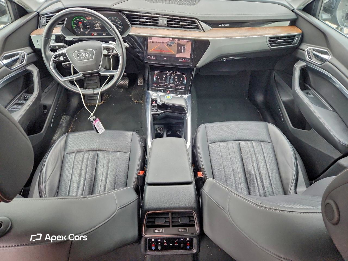 Audi e-tron 2019
