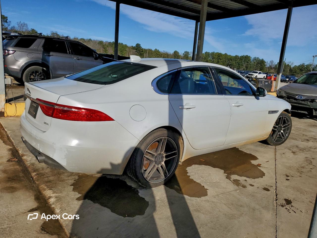 Jaguar XF 2017