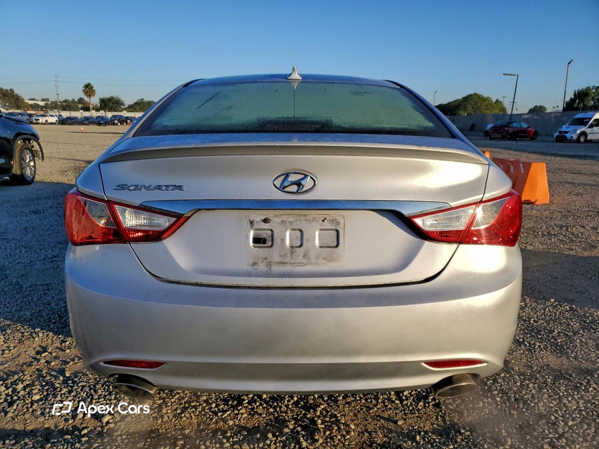 Hyundai Sonata 2013