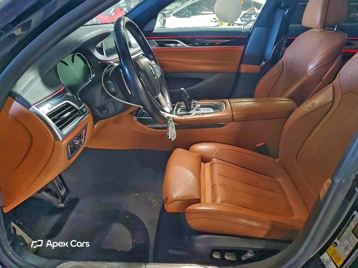 BMW Series 7 2019