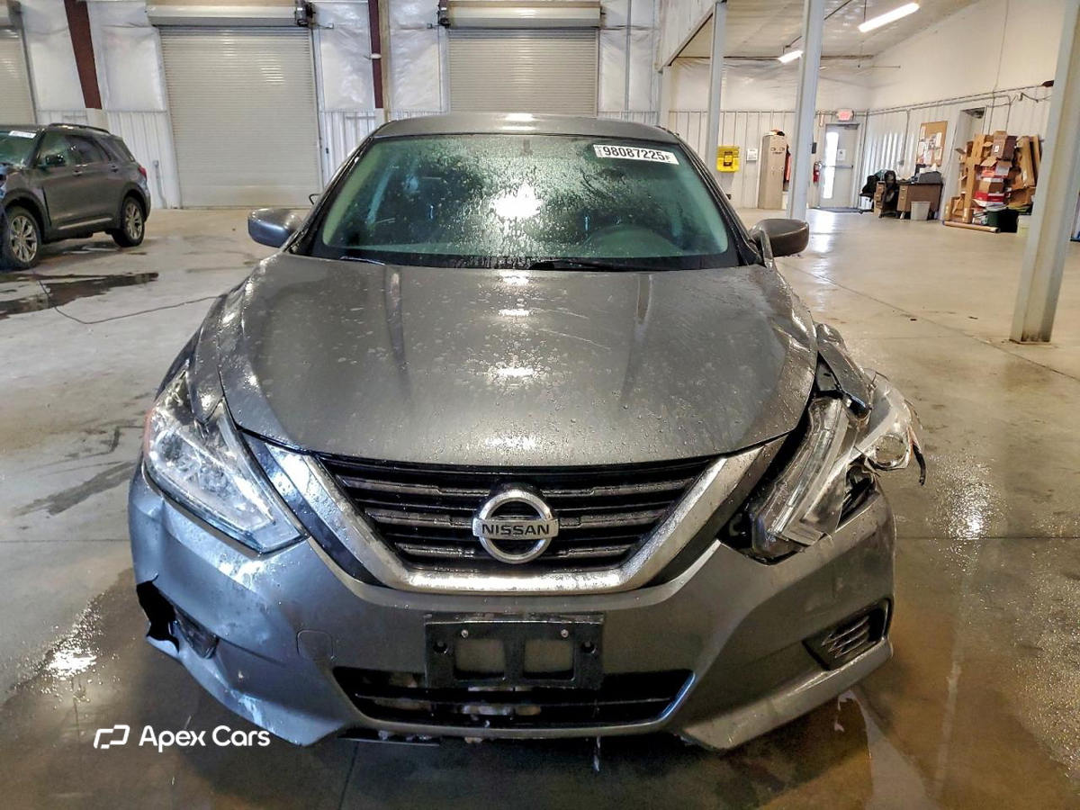 Nissan Altima 2018