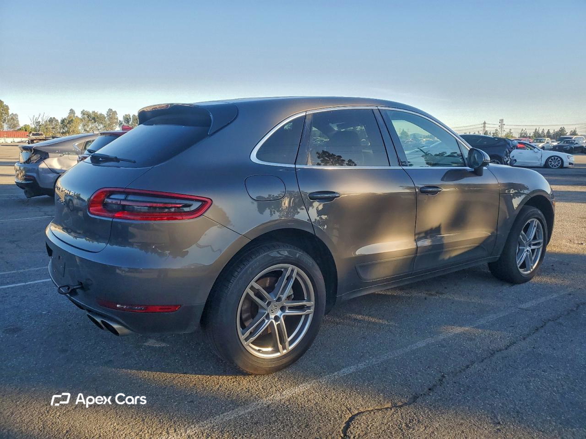 Porsche Macan 2016