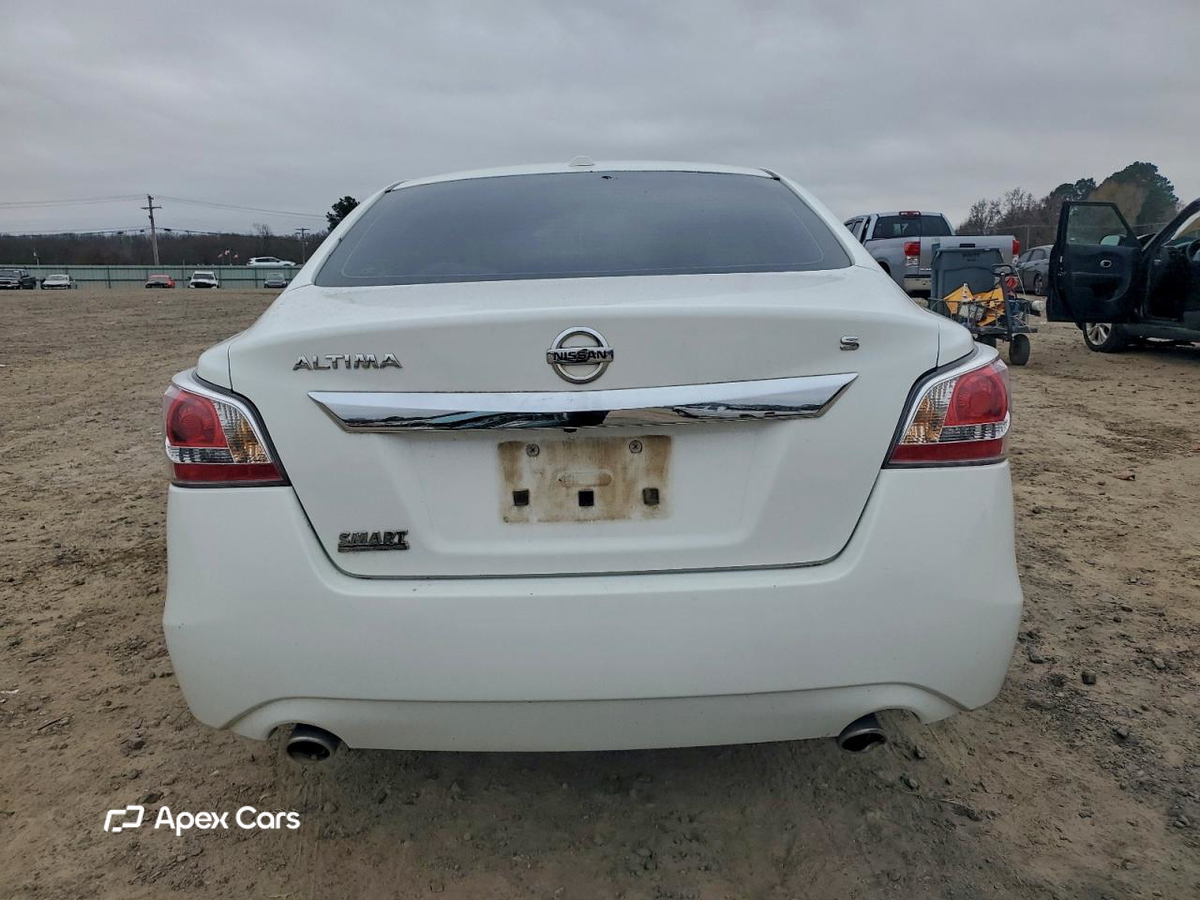Nissan Altima 2015