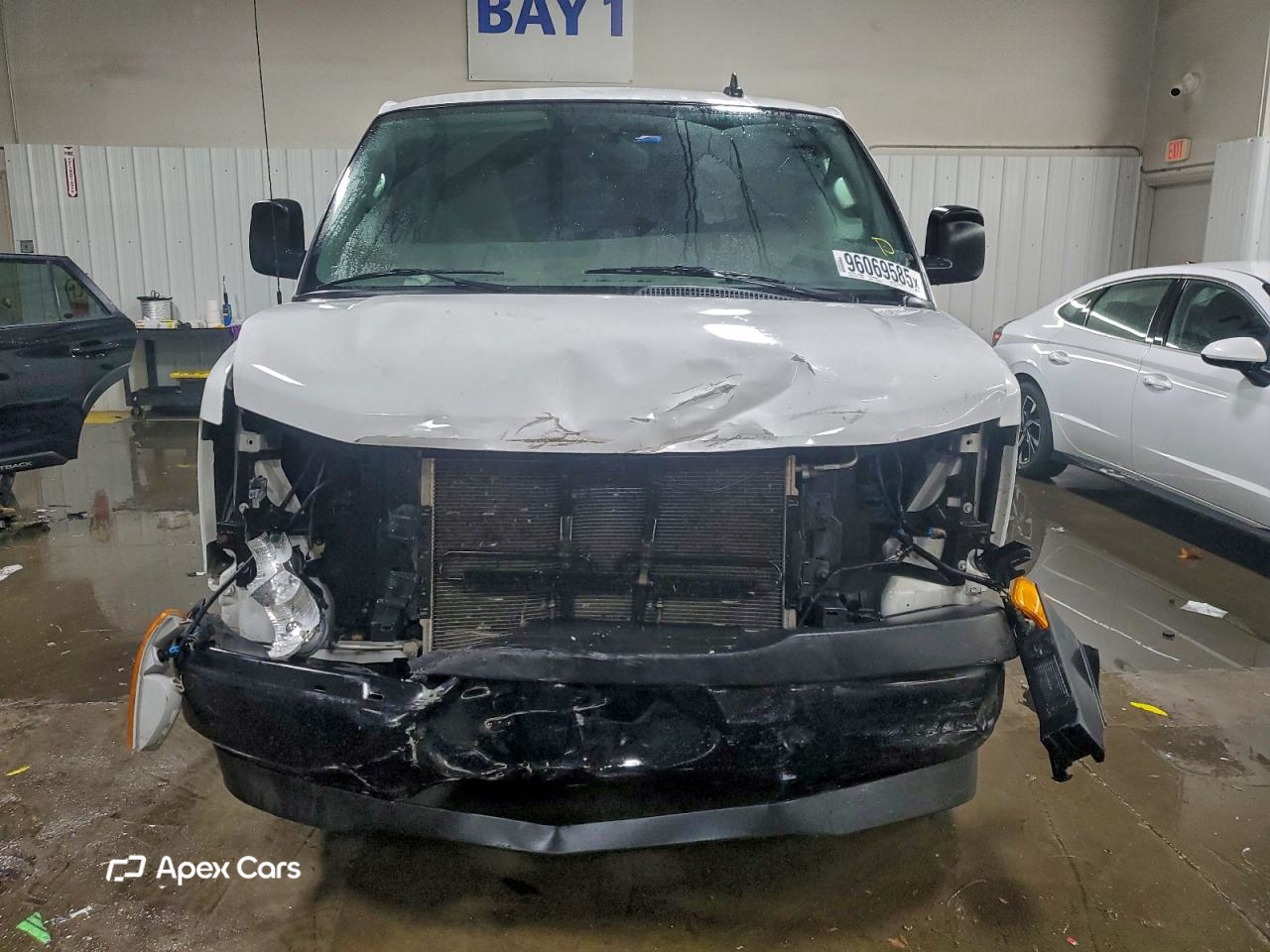 GMC Savana 2020