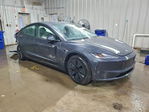 Tesla Model 3 2025