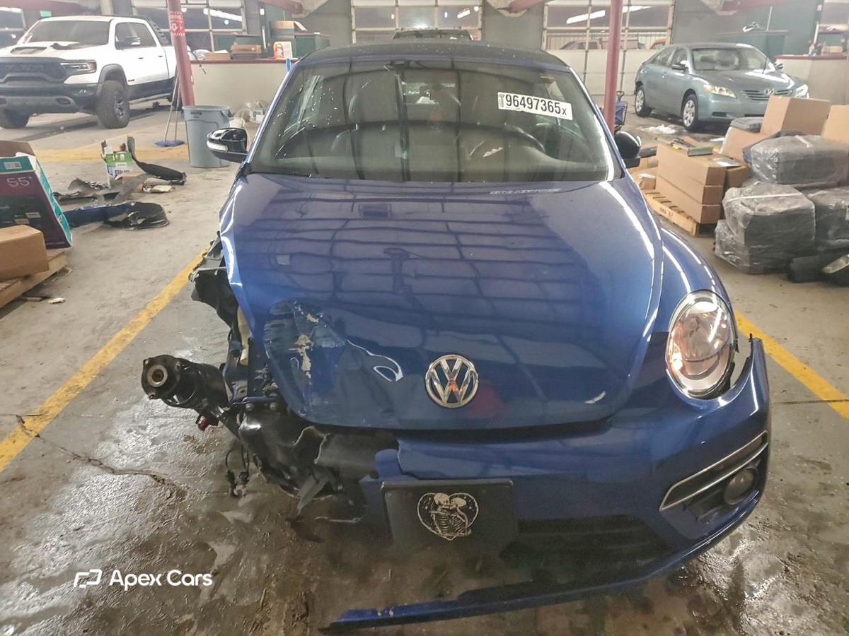 Volkswagen Beetle 2014