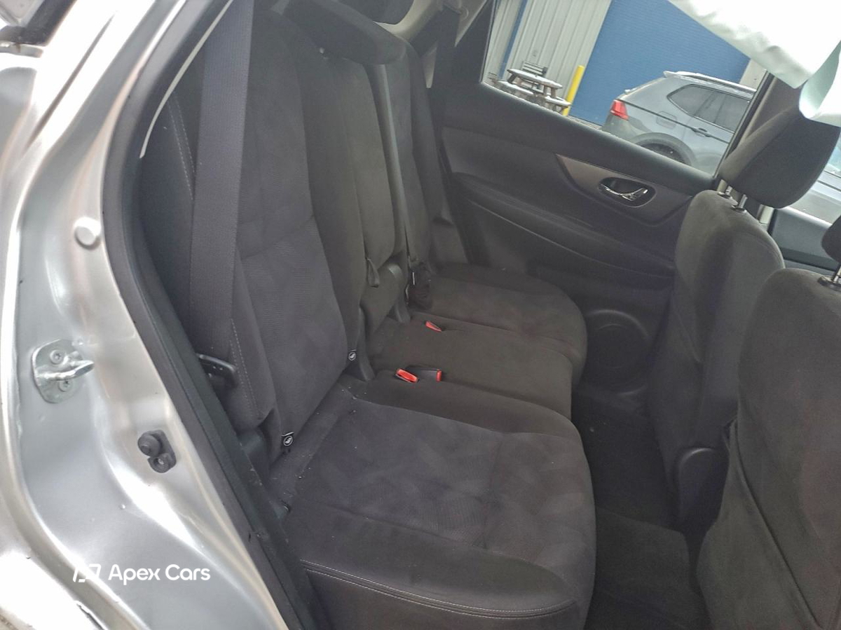 Nissan Rogue 2015