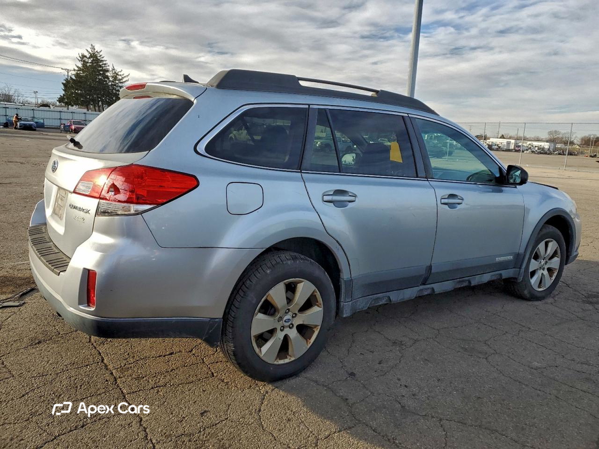 Subaru Outback 2012