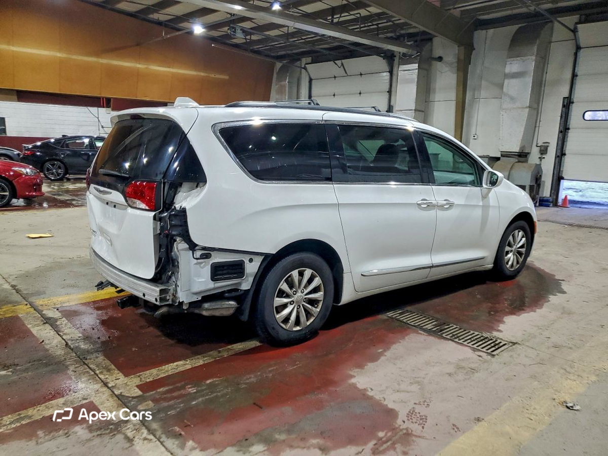 Chrysler Pacifica 2017