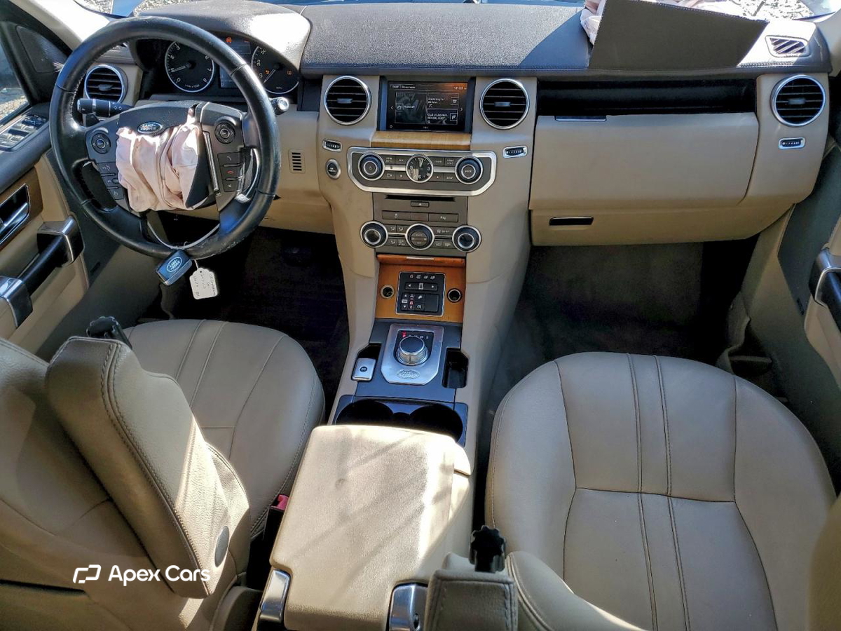Land Rover LR4 2016
