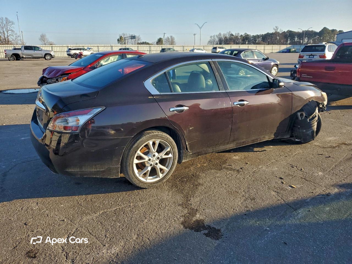Nissan Maxima 2012