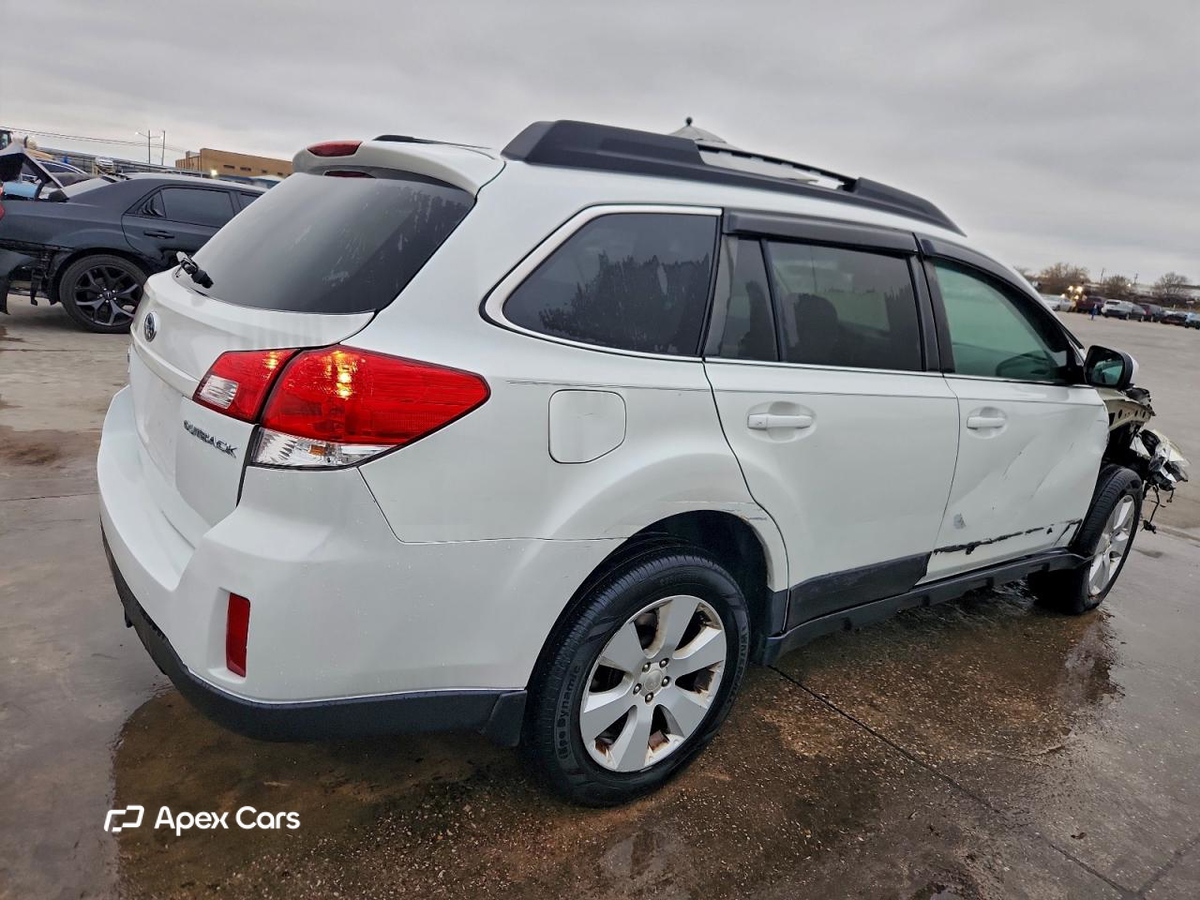 Subaru Outback 2011